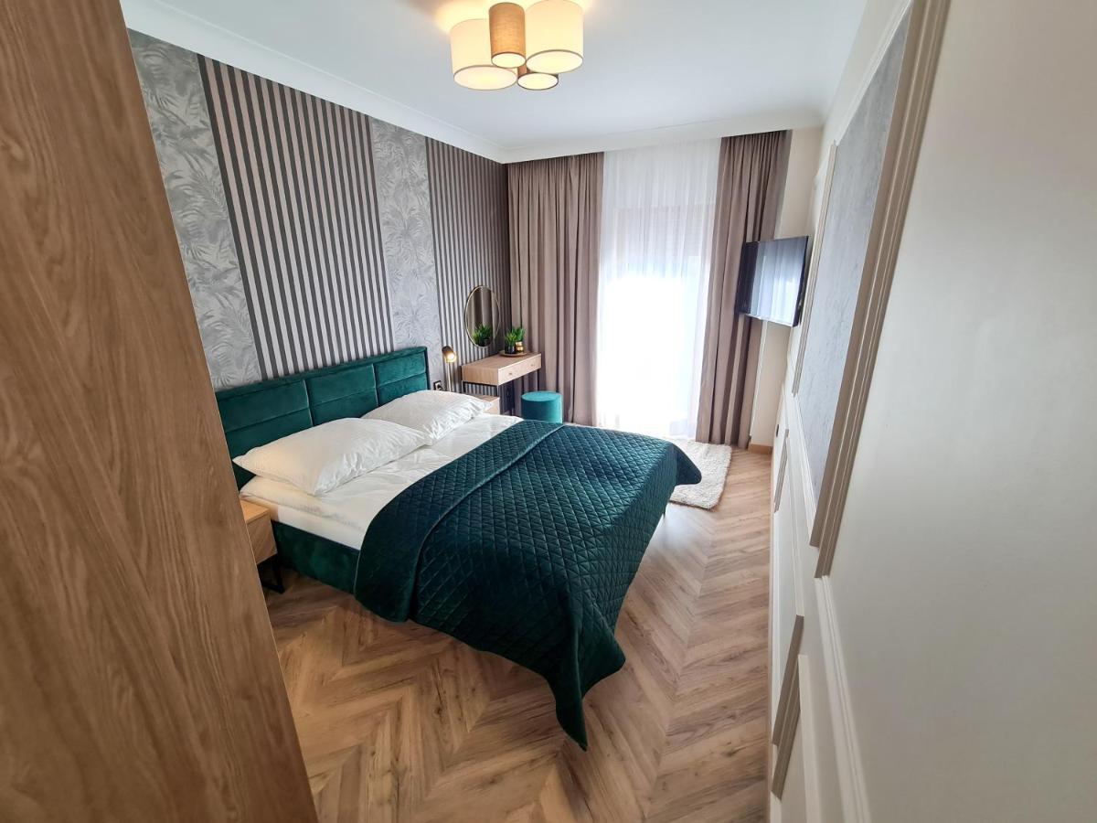 Hallera 4 Apartament Jarocin